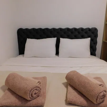 Aurora Lux Апартаменты